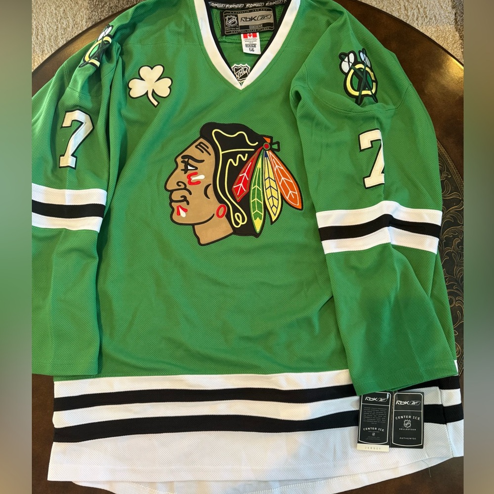 Authentic Reebok Blackhawks Hockey Jersey